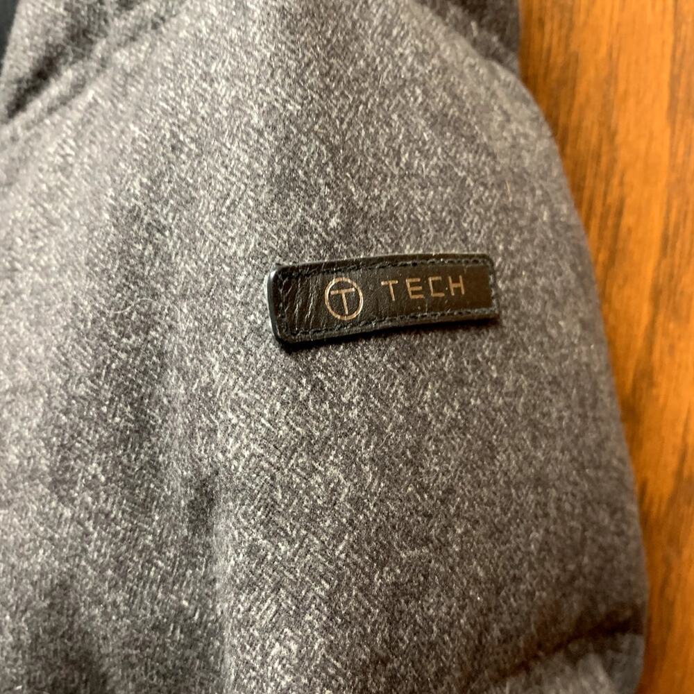 Tumi Tech Puffer Quilted Jacket - image 6